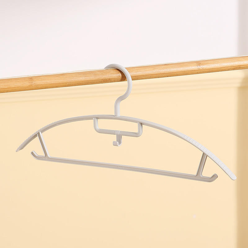 5-Pack ABS Wide-Shoulder Non-Slip Hangers - Stackable Portable Clothes Hangers