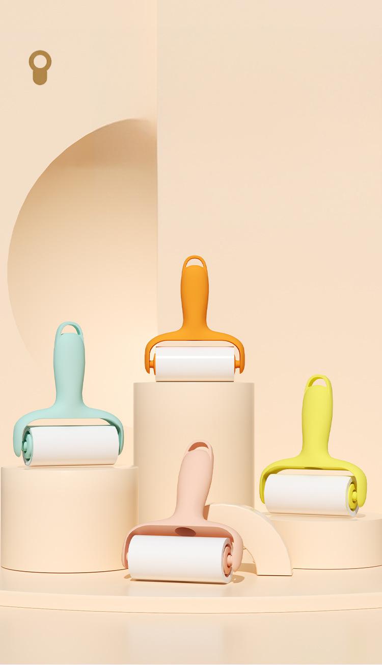 Mini Portable Lint Roller - Manual Clothes Hair Remover with 2 Replacement Rolls