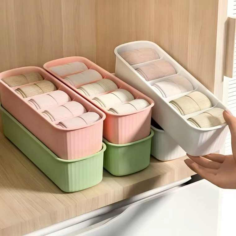 Striped 5-Compartment Plastic Storage Box for Socks - Portable Wardrobe Bin
