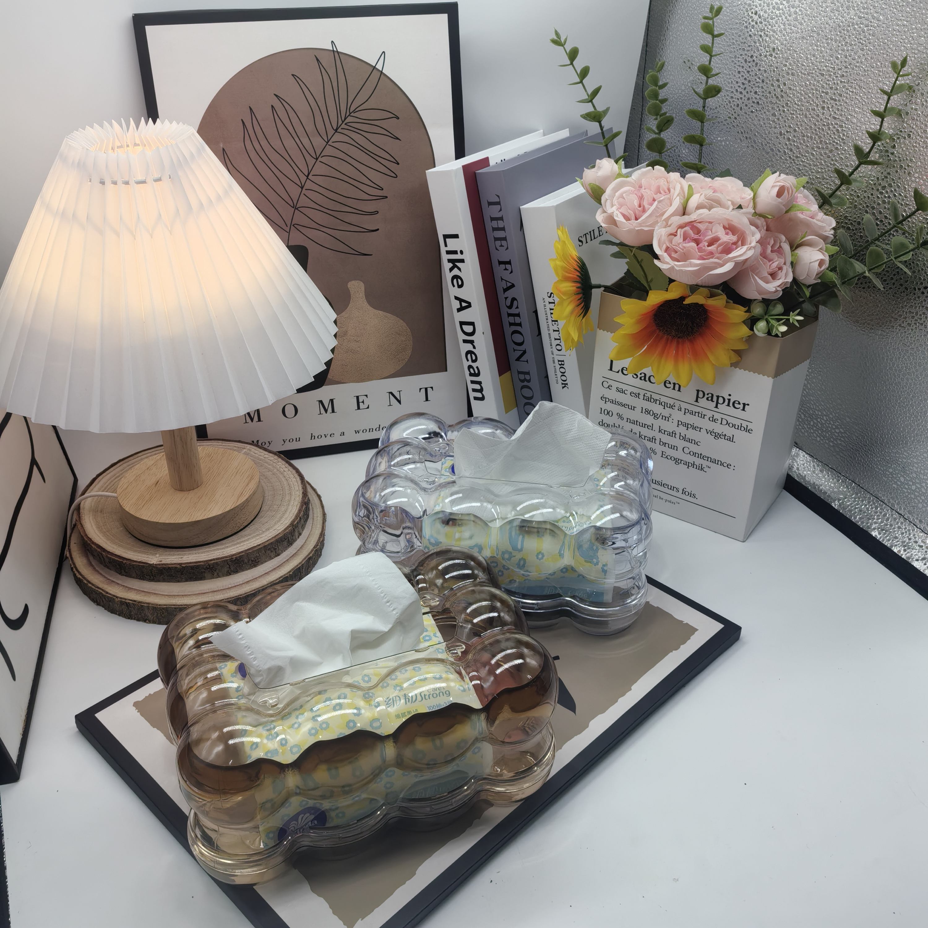 Transparent Plastic Tissue Box - Durable Classic Design for Home and Office